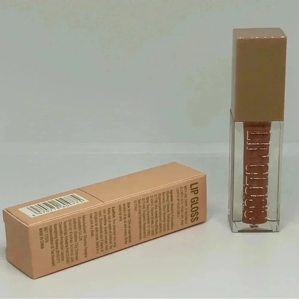 Hello Kiss - Moisturizing and Plumping Ultra Glossy Lip Gloss in Color Topaz